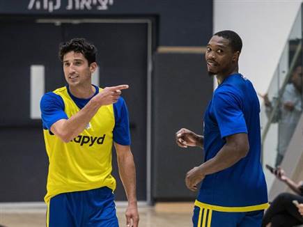 (באדיבות מכבי ת"א)