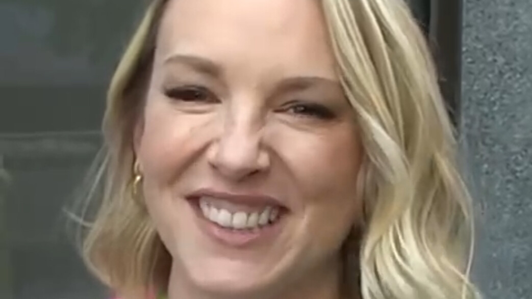 הקריינית של ג'ט 2 הולידיי הקריינית של ג'ט 2 הולידיי