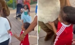 הבן של ראפיניה בדיסנילנד (צילום: לפי סעיף 27א' לחוק זכויות יוצרים)