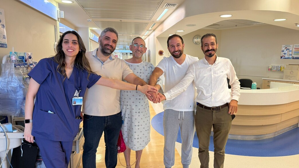 מוישי שיליץ וצוות הדסה עין כרם מוישי שיליץ וצוות הדסה עין כרם