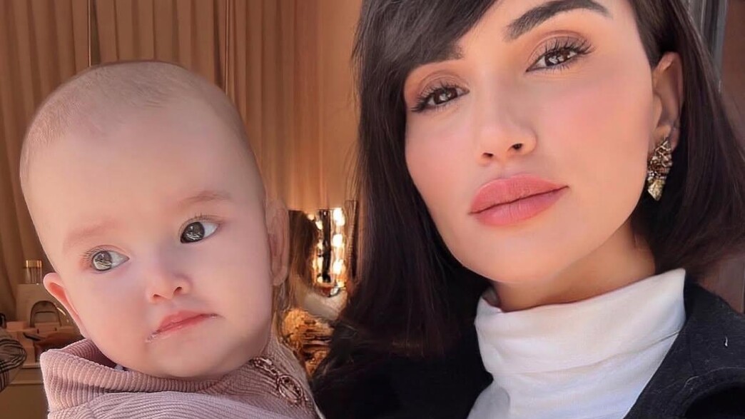 שיר אלמליח ובתה עמנואל