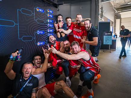 עשו היסטוריה (FIBA)