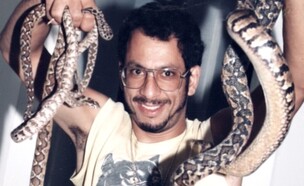 "איש הנחשים" (צילום: דוד עינב, באדיבות yes דוקו)