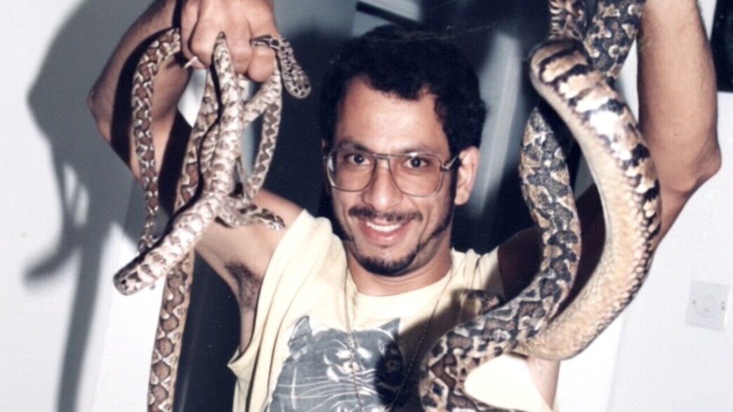 "איש הנחשים"