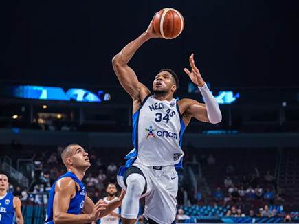יאניס היה גדול עלינו (FIBA)