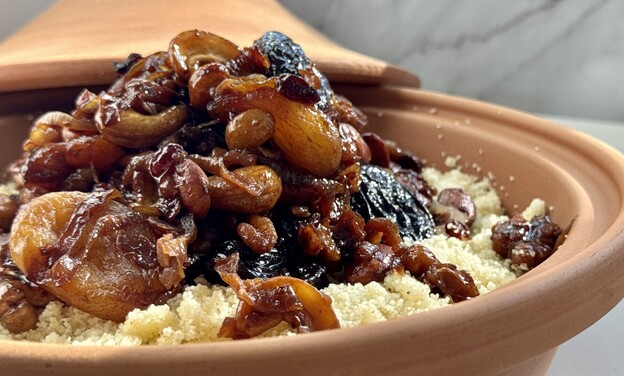 טנזיה מרוקאית שמכינים בצ'יק