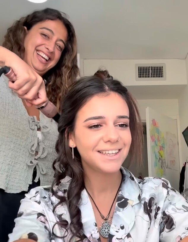שירלי לוי ואחותה שירן ז"ל שירלי לוי ואחותה שירן ז"ל