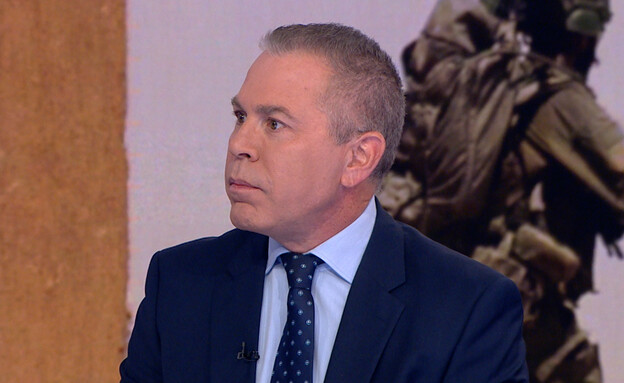 מיכאל האוזר טוב, הארץ