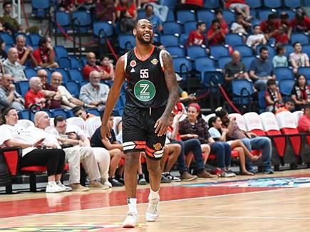 הוליך מנגד את הקלעים. ברנס (ברני ארדוב)