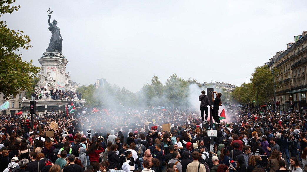 יום זעם אלים ברחבי צרפת