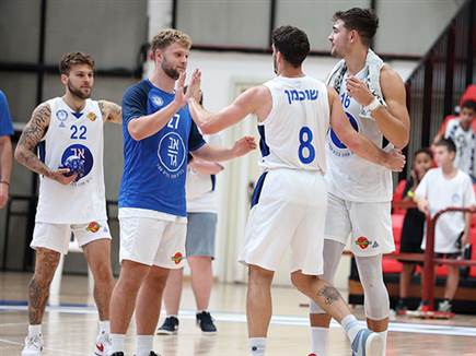 רעננה השיגה ניצחון ראשון אי פעם בגביע ווינר (אלן שיבר)