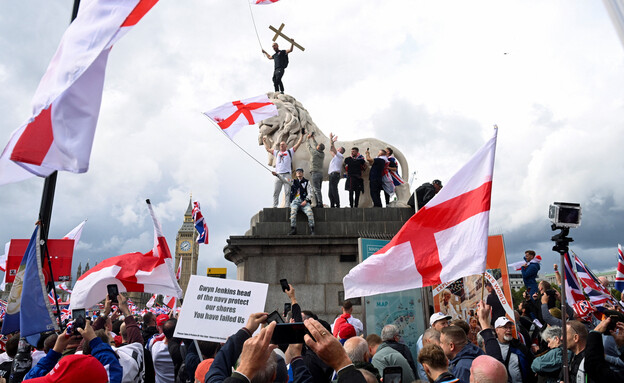 הפגנת "לאחד את הממלכה" בלונדון הפגנת "לאחד את הממלכה" בלונדון
