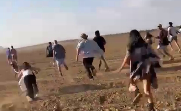 מבלים בורחים ממסיבת הנובה ברעים מבלים בורחים ממסיבת הנובה ברעים