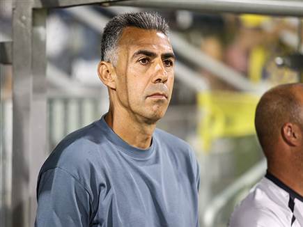 סופגים שמונה שערים בשלושה משחקים. מאוכזב (קובי אליהו) סופגים שמונה שערים בשלושה משחקים. מאוכזב (קובי אליהו)