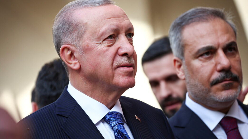 נשיא טורקיה ארדואן ושר החוץ שלו הקאן פידאן
