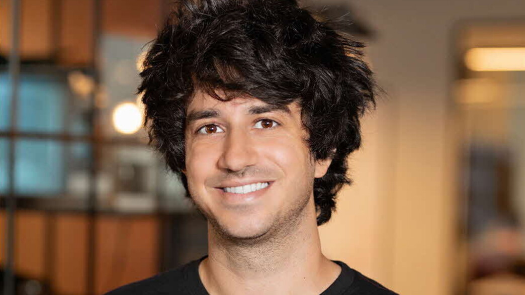 אביב מוסינגר אביב מוסינגר