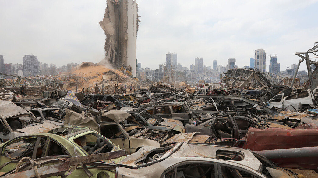 זירת הפיצוץ בנמל ביירות, אוגוסט 2020 זירת הפיצוץ בנמל ביירות, אוגוסט 2020