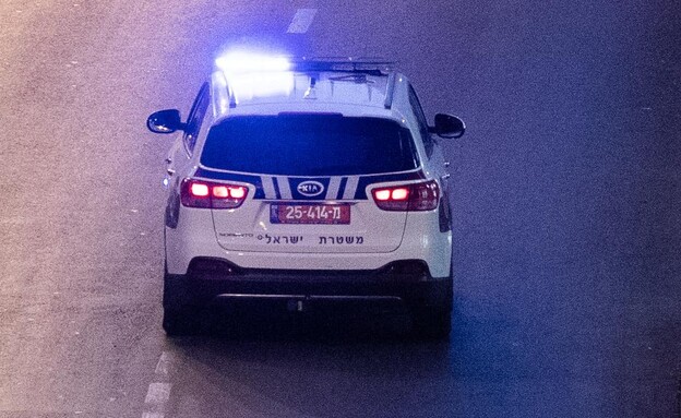 ניידת משטרה ניידת משטרה