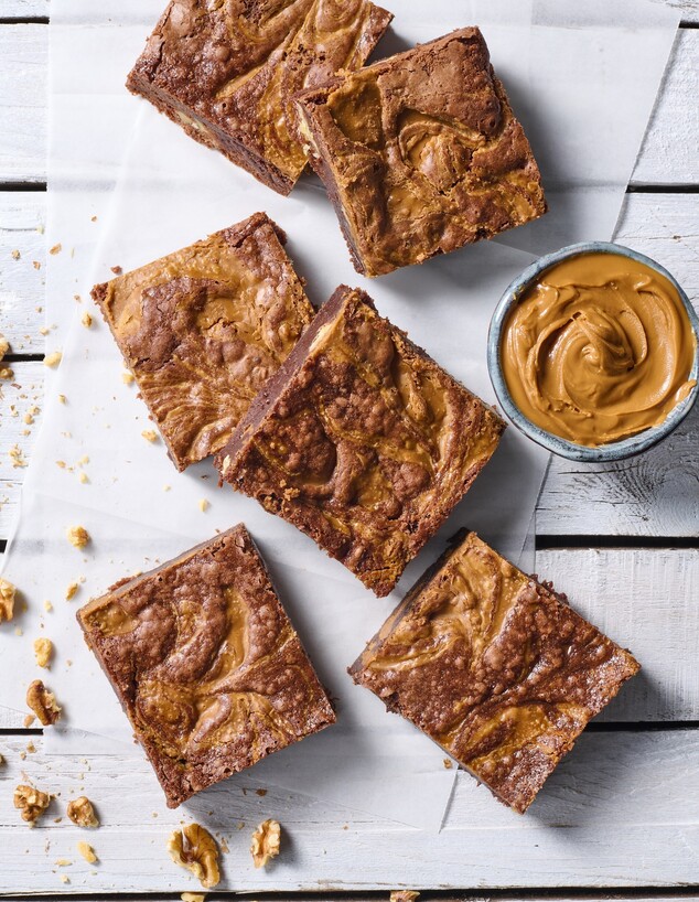 בראוניז פרווה עם ממרח לוטוס