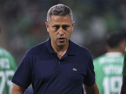 פלורס. יחיד סגולה (מאור אלקסלסי) (צילום: ספורט 5)