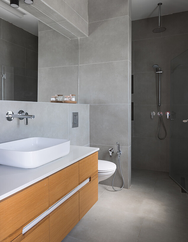 טוביה פנפיל, ג 