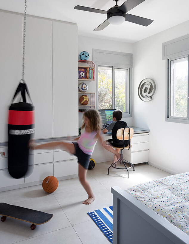 טוביה פנפיל, ג 