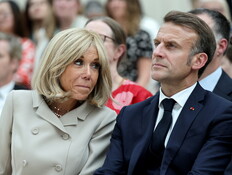 נשיא צרפת עמנואל מקרון ורעייתו בריז'יט