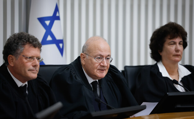 טקס פרישת השופט אלרון מבית המשפט העליון (צילום: יונתן זינדל, פלאש 90)