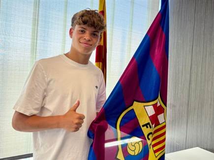 (האתר הרשמי של ברצלונה) (צילום: ספורט 5)