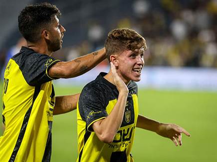 דווקא עדי יונה שבר את הקרח (צילום: קובי אליהו)