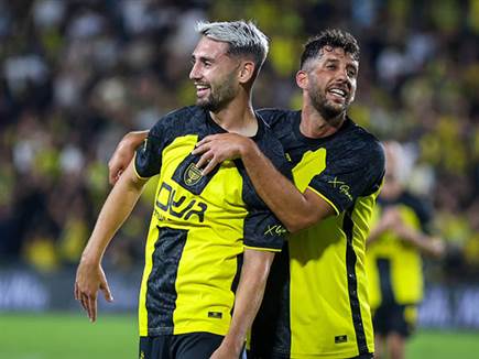 ואחריו עומר אצילי (צילום: קובי אליהו)