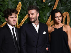 דייוויד בקהאם, ויקטוריה בקהאם, ברוקלין בקהאם וניקולה פלץ (צילום: צילום דיוויד וויקטוריה בקהאם: Karwai Tang | צילום ברוקלין בקהאם וניקולה פלץ: Jon Kopaloff, getty images)