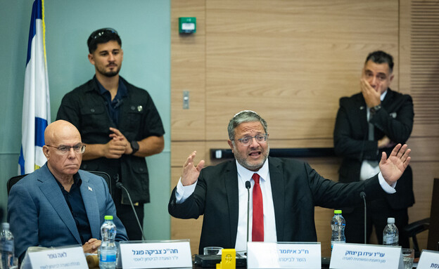 איתמר בן גביר וצביקה פוגל בוועדה לביטחון לאומי (צילום: חיים גולדברג, פלאש 90)