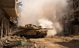 פעילות כוחות חטיבה 188 בעיר עזה (צילום: דובר צה"ל)