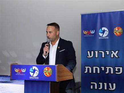 (צילומים: הדר ואן קולא, איגוד הכדוריד) (צילום: ספורט 5)