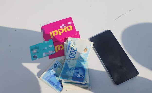 מעצר החשוד בסחיטה (צילום: דוברות המשטרה)