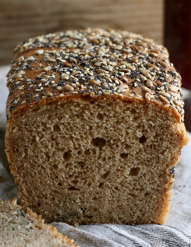 לחם בריאות ללא לישה לחם בריאות ללא לישה