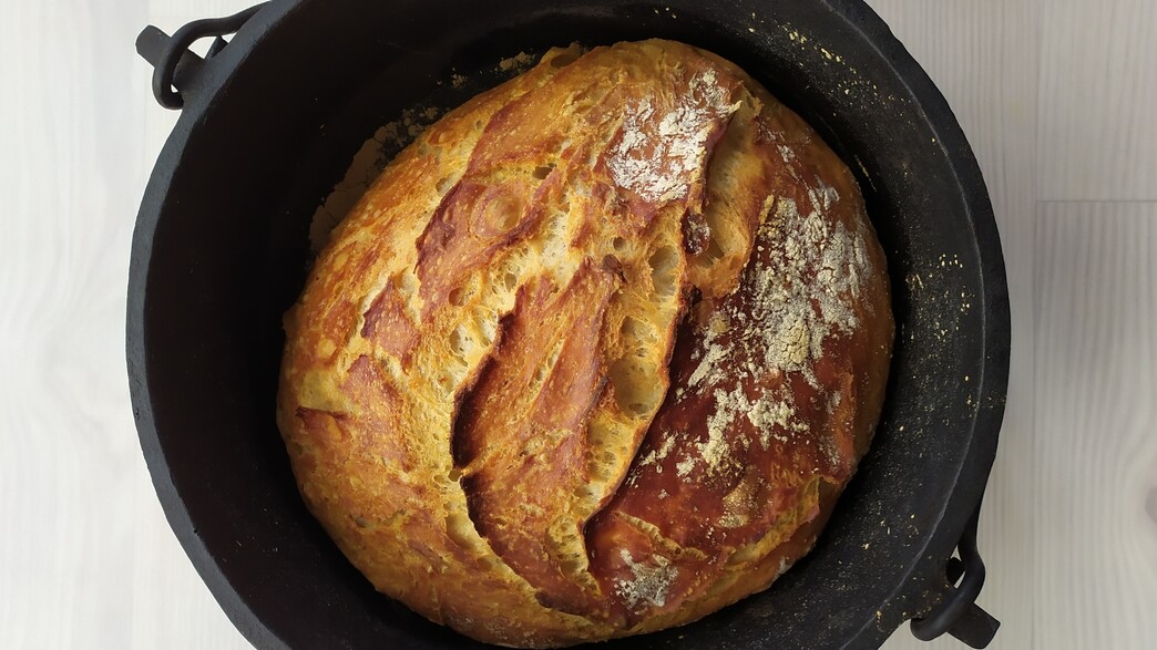 לחם בסיר לחם בסיר