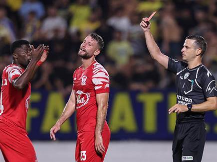 האדום שספג אוטנגה (מאור אלקסלסי)