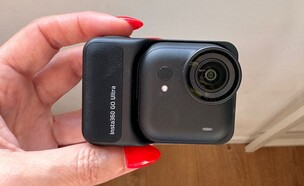 מצלמת Insta360 GO Ultra (צילום: לילי שרצקי)