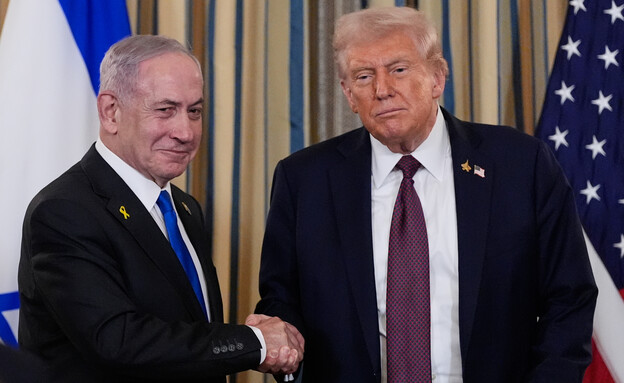 נתניהו וטראמפ במסיבת העיתונאים, ספטמבר 2025 (צילום: ap)