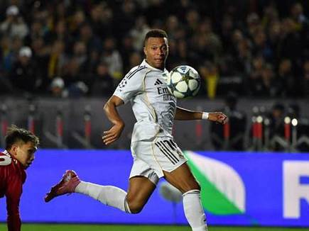 (Photo by VYACHESLAV OSELEDKO/AFP via Getty Images) (צילום: ספורט 5)