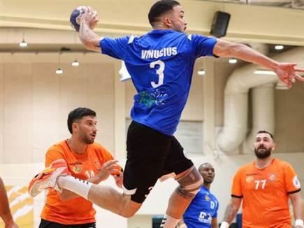 פתיחת עונה רעה (באדיבות איגוד הכדוריד, אגם לוי) (צילום: ספורט 5)