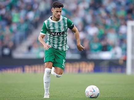 “המחווה? יילך איתי לכל החיים“. מנחם במדי מכבי חיפה (צילום: אלן שיב (צילום: ספורט 5)