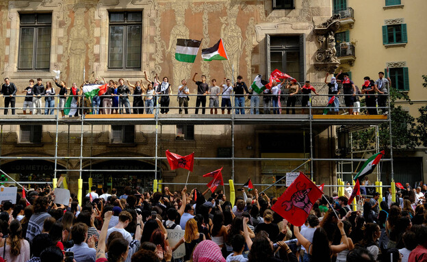 הפגנה פרו-פלסטינית בברצלונה לאחר מעצר הפעילים במשט