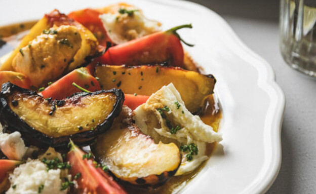 קפרזה של לילי (צילום: שני בריל, תיאטרון "סיקרא" באשקלון)