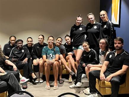 (באדיבות מועדון כדורעף הפועל כפר סבא) (צילום: ספורט 5)