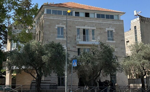 בתים מבפנים חזקיהו 42 אדריכל שימור משה שפירא אדריכלים בריידמן אגמו בתים מבפנים חזקיהו 42 אדריכל שימור משה שפירא אדריכלים בריידמן אגמו