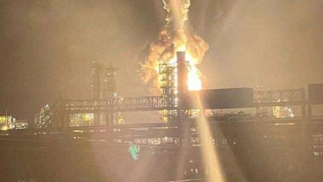 תקיפה של אוקראינה במתקן נפט בשטח רוסיה תקיפה של אוקראינה במתקן נפט בשטח רוסיה