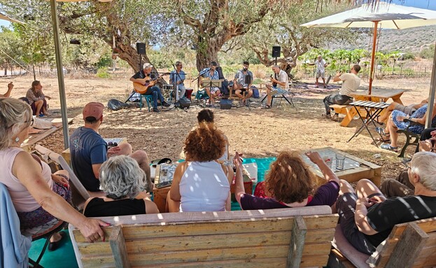 טברנה בקפה אחו טברנה בקפה אחו